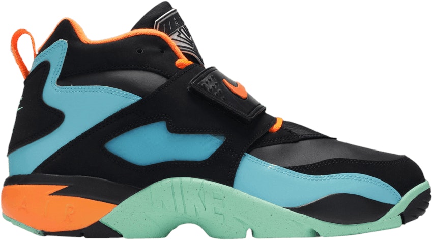 nike-air-diamond-turf-black-total-orange