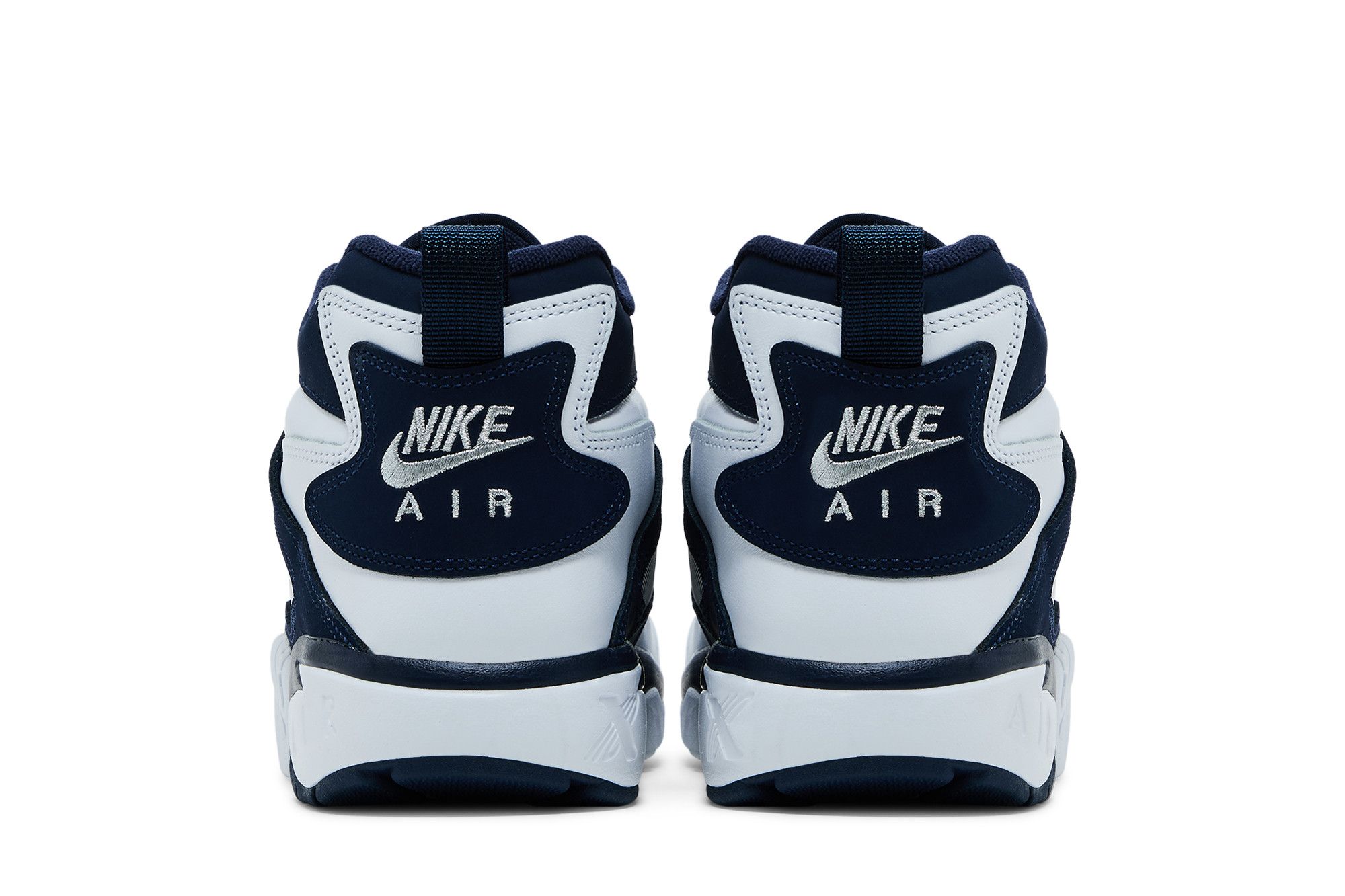 Details for Nike Air Diamond Turf 牛仔隊款式 FZ8224-101