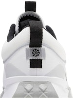 ナイキ エア ダイアモンド ターフ (白/黒) FN7454-100 Sizing ナイキ エア ダイアモンド ターフ (白/黒) FN7454-100