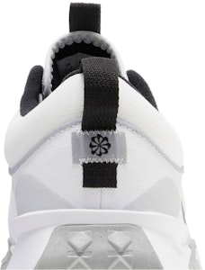 나이키 에어 다이아몬드 터프 '화이트 블랙' FN7454-100 Sizing 나이키 에어 다이아몬드 터프 '화이트 블랙' FN7454-100