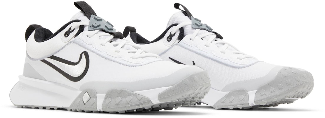 Nike Air Diamond Varsity Turf 'Putih Hitam' FN7454-100 Cheap Nike Air Diamond Varsity Turf 'Putih Hitam' FN7454-100