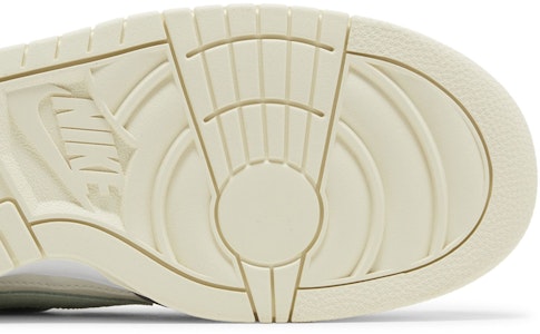 Nike Air Dunk Jumbo 'Tahun Naga' FZ5053-131 Sizing Nike Air Dunk Jumbo 'Tahun Naga' FZ5053-131