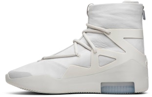 Nike Air Fear of God 1 'Light Bone' (Keluarga & Rakan) AR4237-003 Lookbook Nike Air Fear of God 1 'Light Bone' (Keluarga & Rakan) AR4237-003