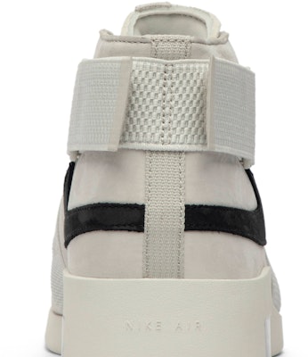 Nike Air Fear of God Raid 'Light Bone' AT8087-001 - Kasut Premium Sizing Nike Air Fear of God Raid 'Light Bone' AT8087-001 - Kasut Premium