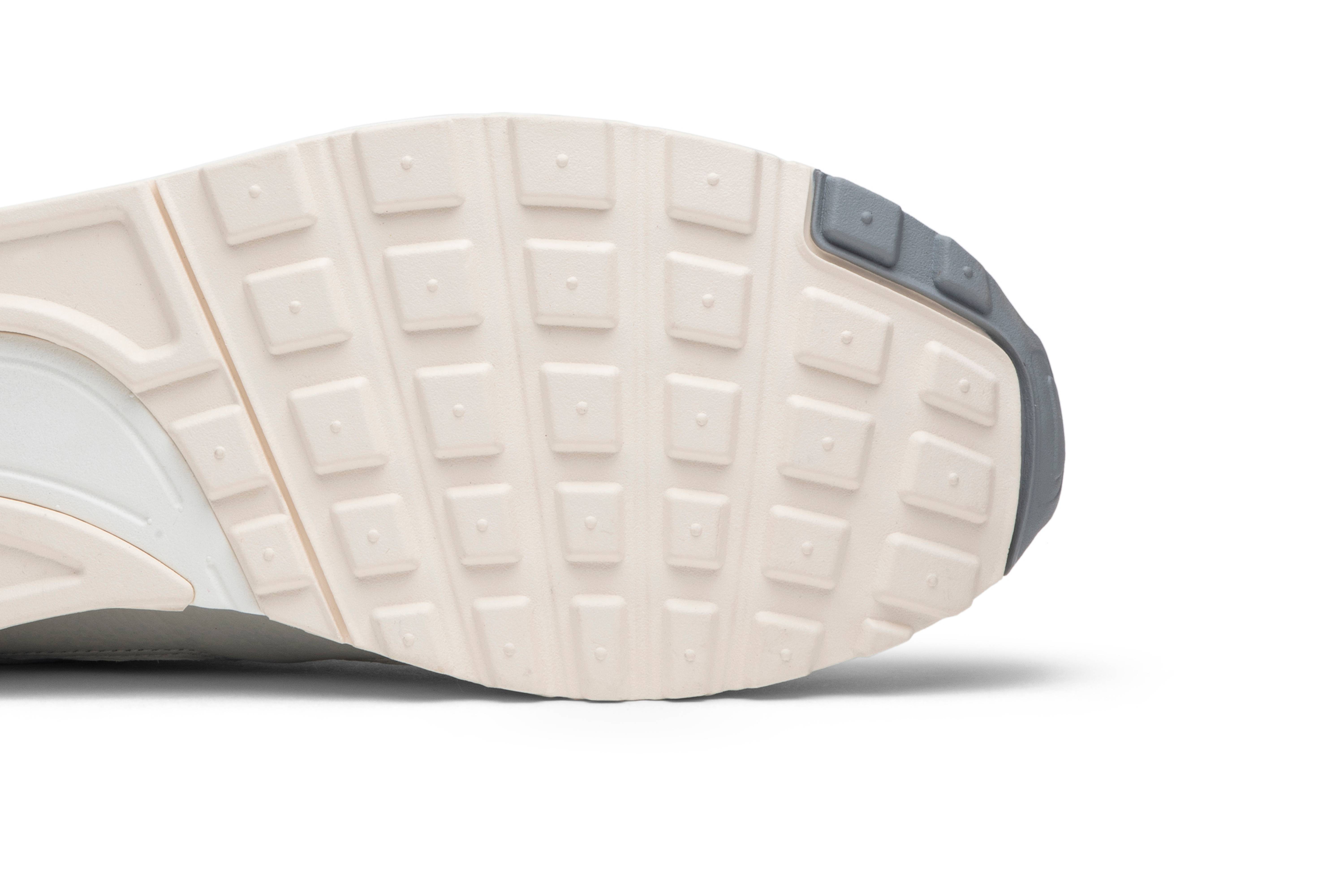 Purchase 耐吉 Air Fear of God Skylon 2 'Light Bone' BQ2752-003