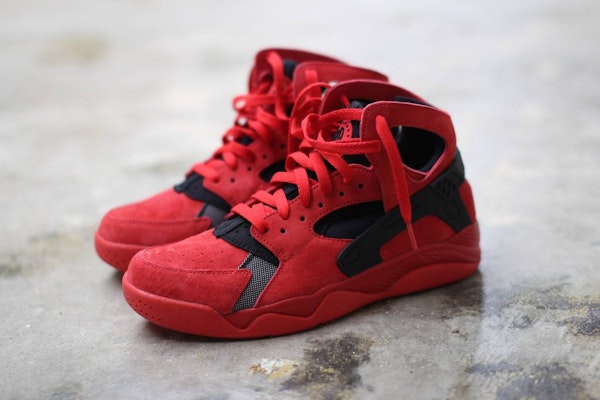Nike Air Flight Huarache 'University Red Black' Merah Hitam 705005-600 Order Nike Air Flight Huarache 'University Red Black' Merah Hitam 705005-600