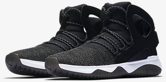 nike-air-flight-huarache-ultra-black-880856-001