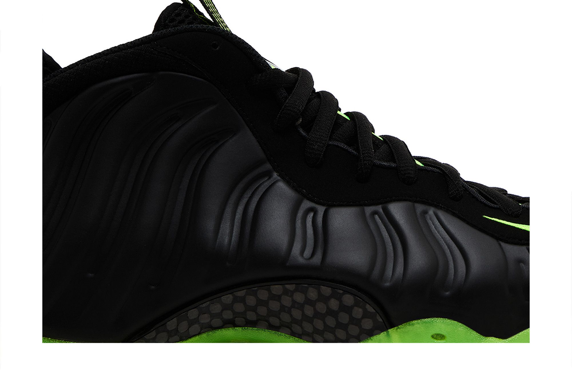 Order 耐克Air Foamposite One '黑色荧光绿' HF2902-001