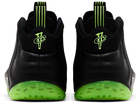 Nike Air Foamposite One 'Black Volt' HF2902-001 Details for Nike Air Foamposite One 'Black Volt' HF2902-001