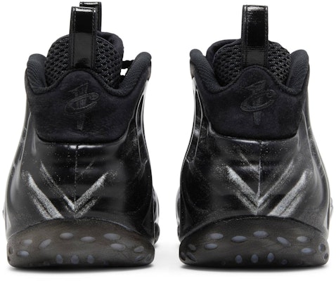 Nike Air Foamposite One 'Dream A World - Hitam' DM0115-002 Details for Nike Air Foamposite One 'Dream A World - Hitam' DM0115-002