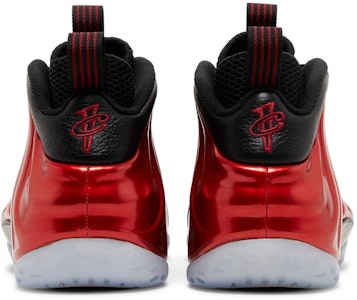 Nike Air Foamposite One 'Merah Metalik' (2023) DZ2545-600 Details for Nike Air Foamposite One 'Merah Metalik' (2023) DZ2545-600