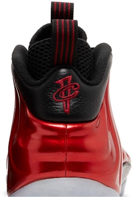 Nike Air Foamposite One 'Metallic Red' (2023) DZ2545-600 Sizing Nike Air Foamposite One 'Metallic Red' (2023) DZ2545-600