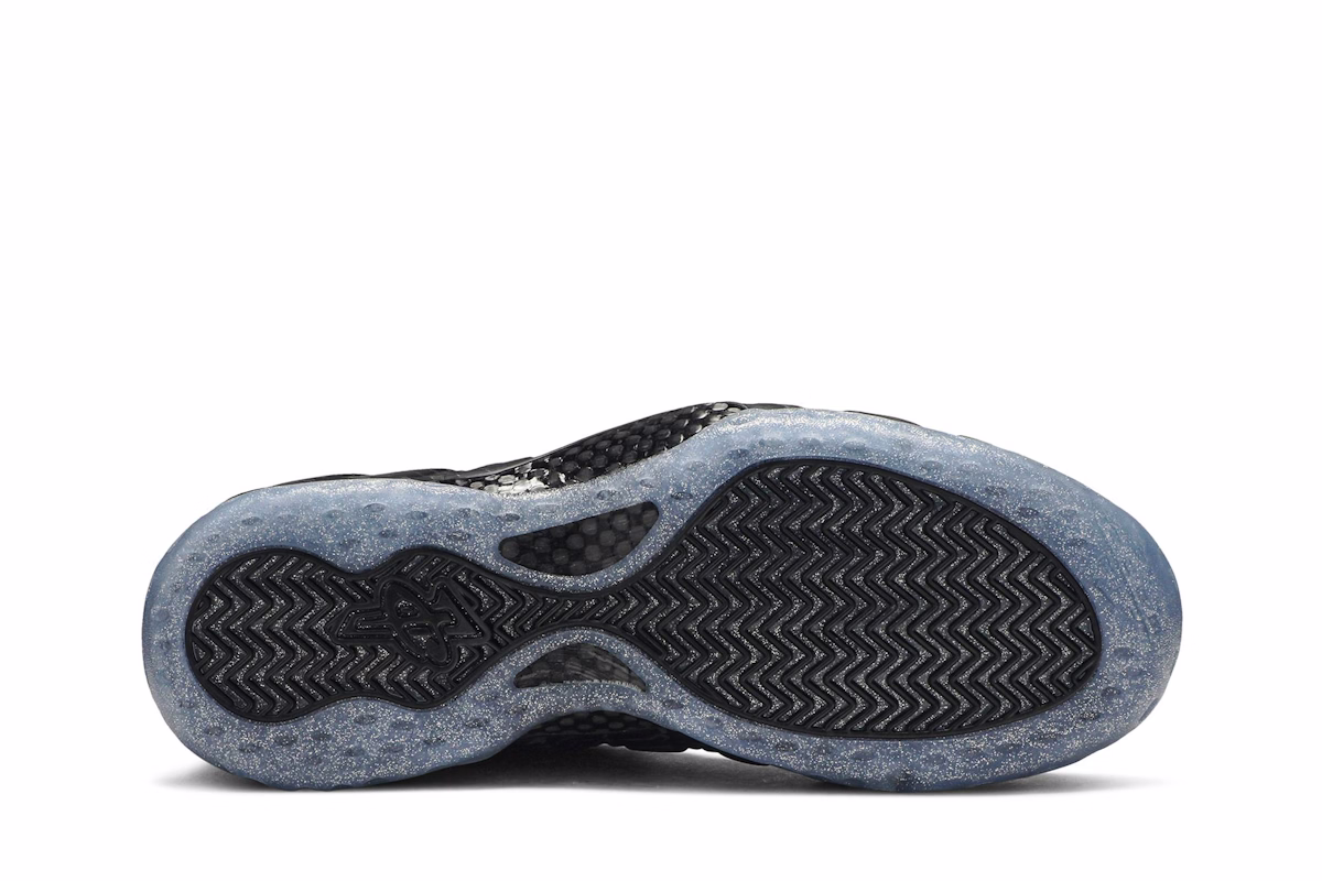 Nike Air Foamposite One 'Swoosh' CV0369-001