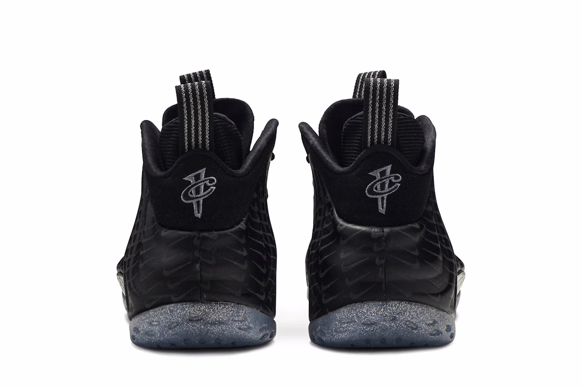 Nike Air Foamposite One 'Swoosh' CV0369-001