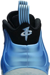 Nike Air Foamposite One 'University Blue' 314996-402 Sizing Nike Air Foamposite One 'University Blue' 314996-402