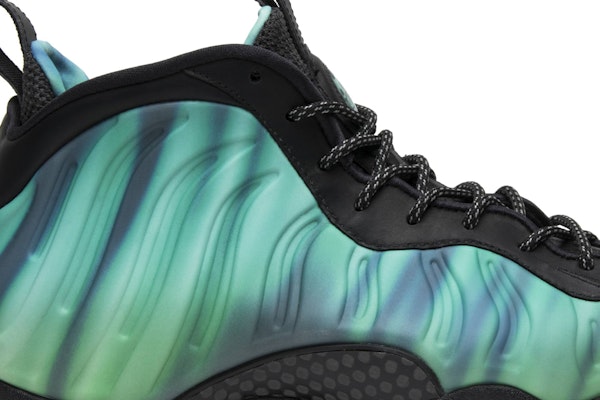 Nike Air Foamposite One Luces del Norte 840559-001 Order Nike Air Foamposite One Luces del Norte 840559-001
