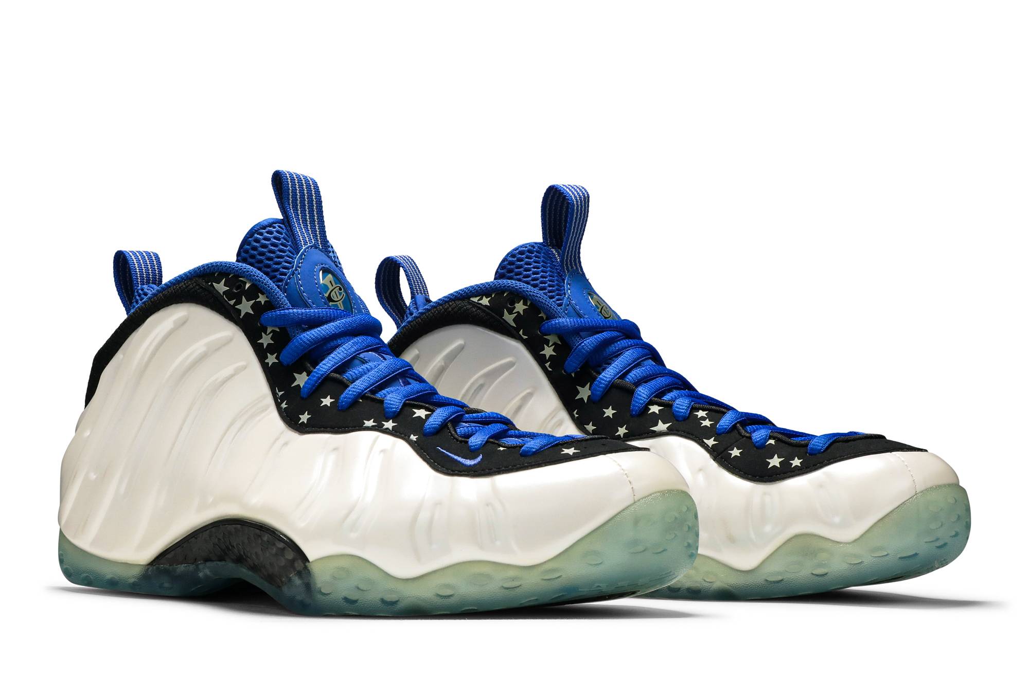 Beli Nike Air Foamposite One Shooting Stars 679085-101 Novelship