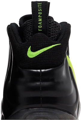 Nike Air Foamposite Pro 2026 '電壓' HF0794-002 Sizing Nike Air Foamposite Pro 2026 '電壓' HF0794-002