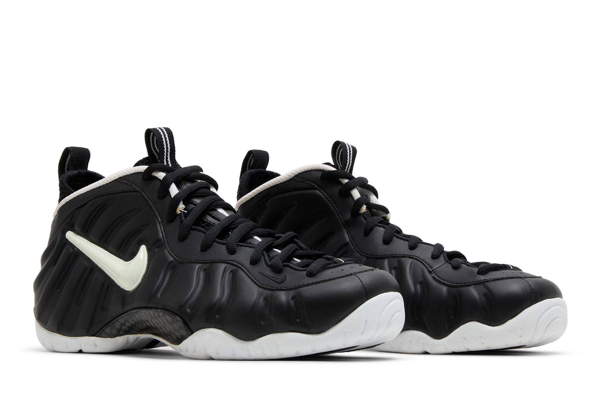 Cheap 耐吉 Foamposite Pro 末日博士 (2006) 低筒 復古籃球鞋 男款 黑白