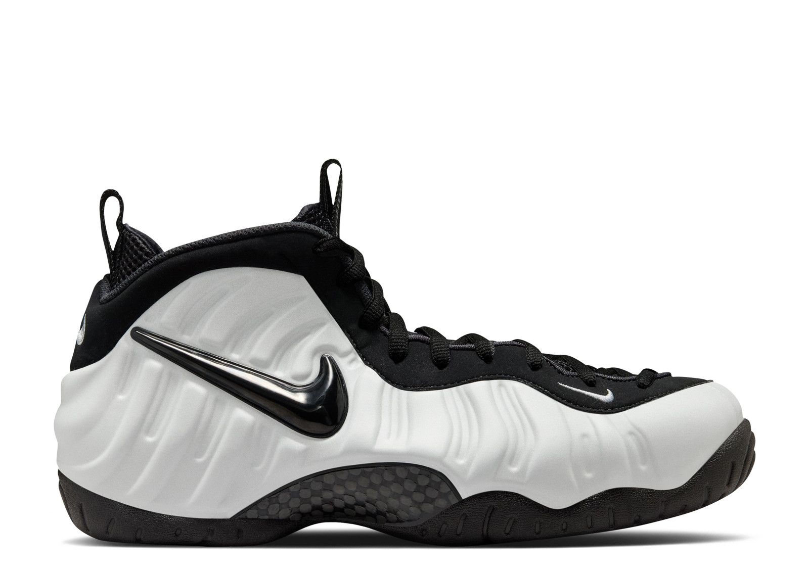 Nike Air Foamposite Pro 'Glow In The Dark'