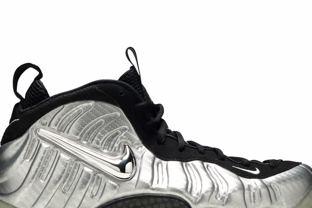 Nike Air Foamposite Pro 'Silver Surfer' 616750-004