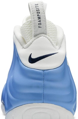 Nike Air Foamposite Pro 'Azul Universitario' 624041-411 Sizing Nike Air Foamposite Pro 'Azul Universitario' 624041-411