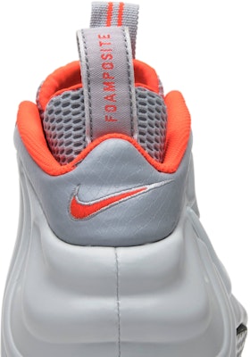 Nike Air Foamposite Pro Premium 'Pure Platinum' 616750-003 Sizing Nike Air Foamposite Pro Premium 'Pure Platinum' 616750-003