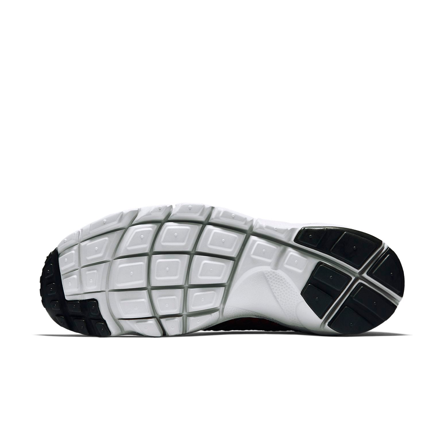 Shop ナイキ エア フットスケープ デザート チャッカ 652822-201