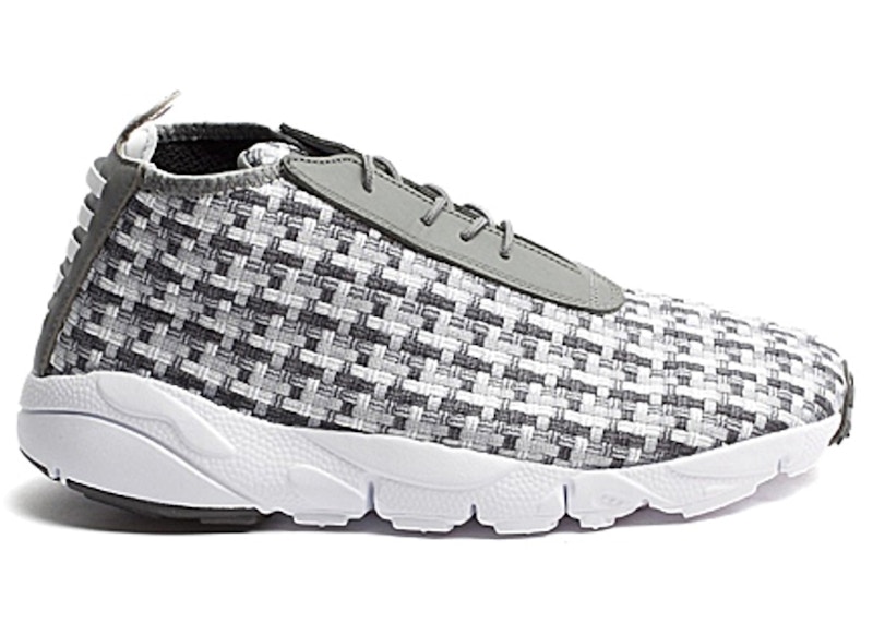 Buy Nike Air Footscape Desert Chukka 'Putih Cool Grey' 652822-005