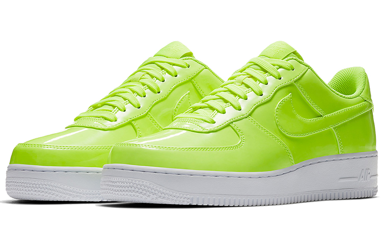 Lookbook Nike Air Force 1 07 Low UV 'Volt' Zapatillas AJ9505-700