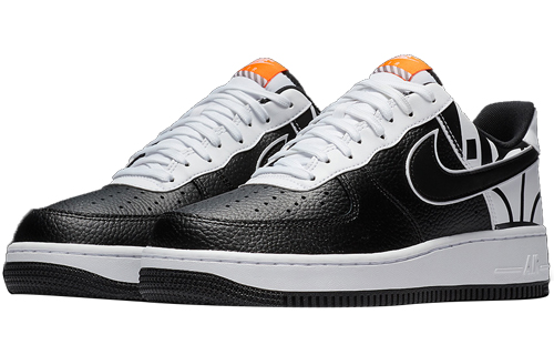 Lookbook Nike Air Force 1 07 LV8 Negro Negro ‘Blanco 823511-011