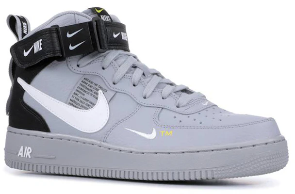 Nike 空军 1 号 中高筒 LV8 "狼灰色" 百搭休閒 中筒 板鞋 男款 灰色 Lookbook Nike 空军 1 号 中高筒 LV8 "狼灰色" 百搭休閒 中筒 板鞋 男款 灰色