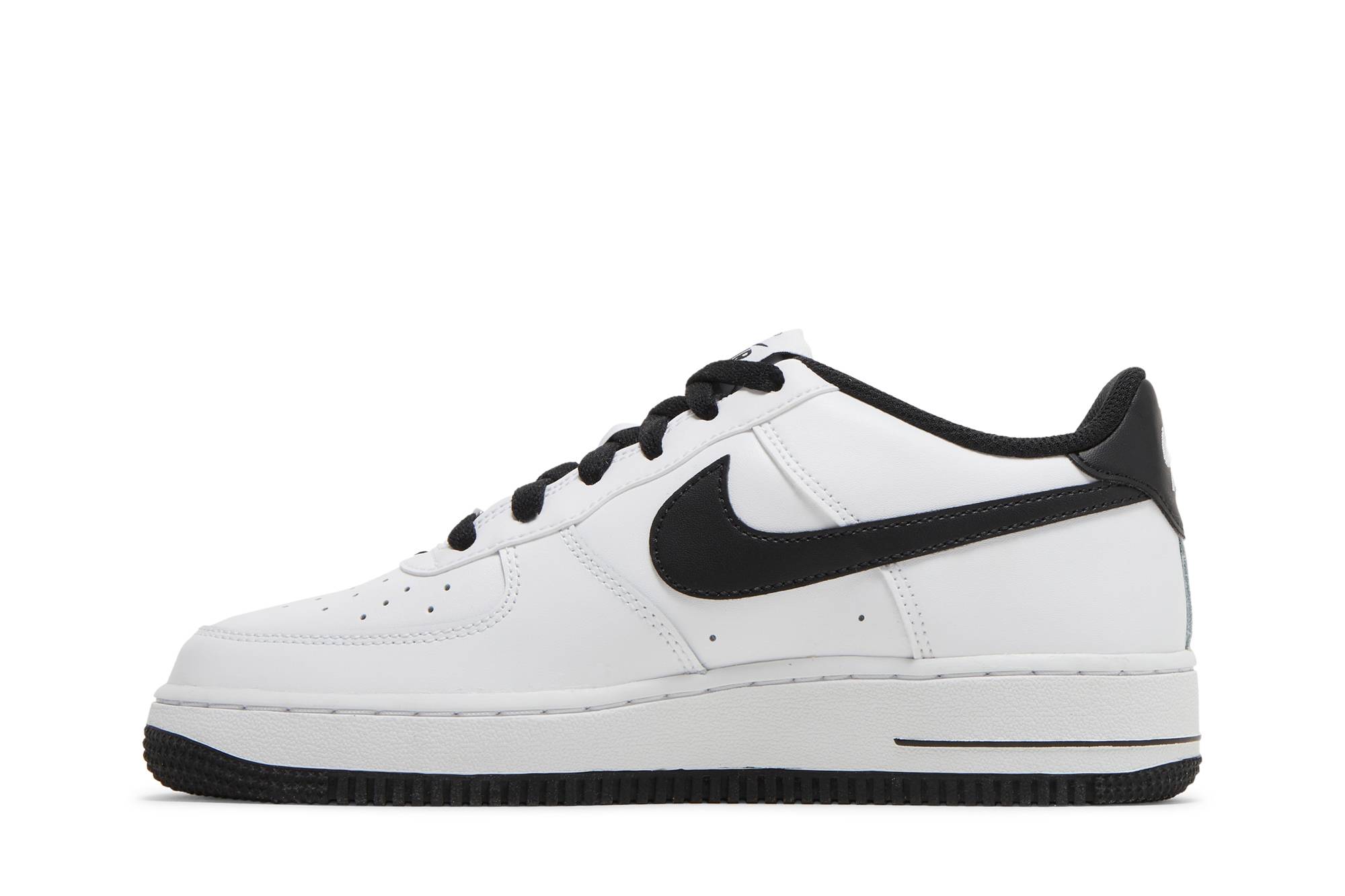 Lookbook （大童）Nike Air Force 1 '06「白黑」DH9600-102