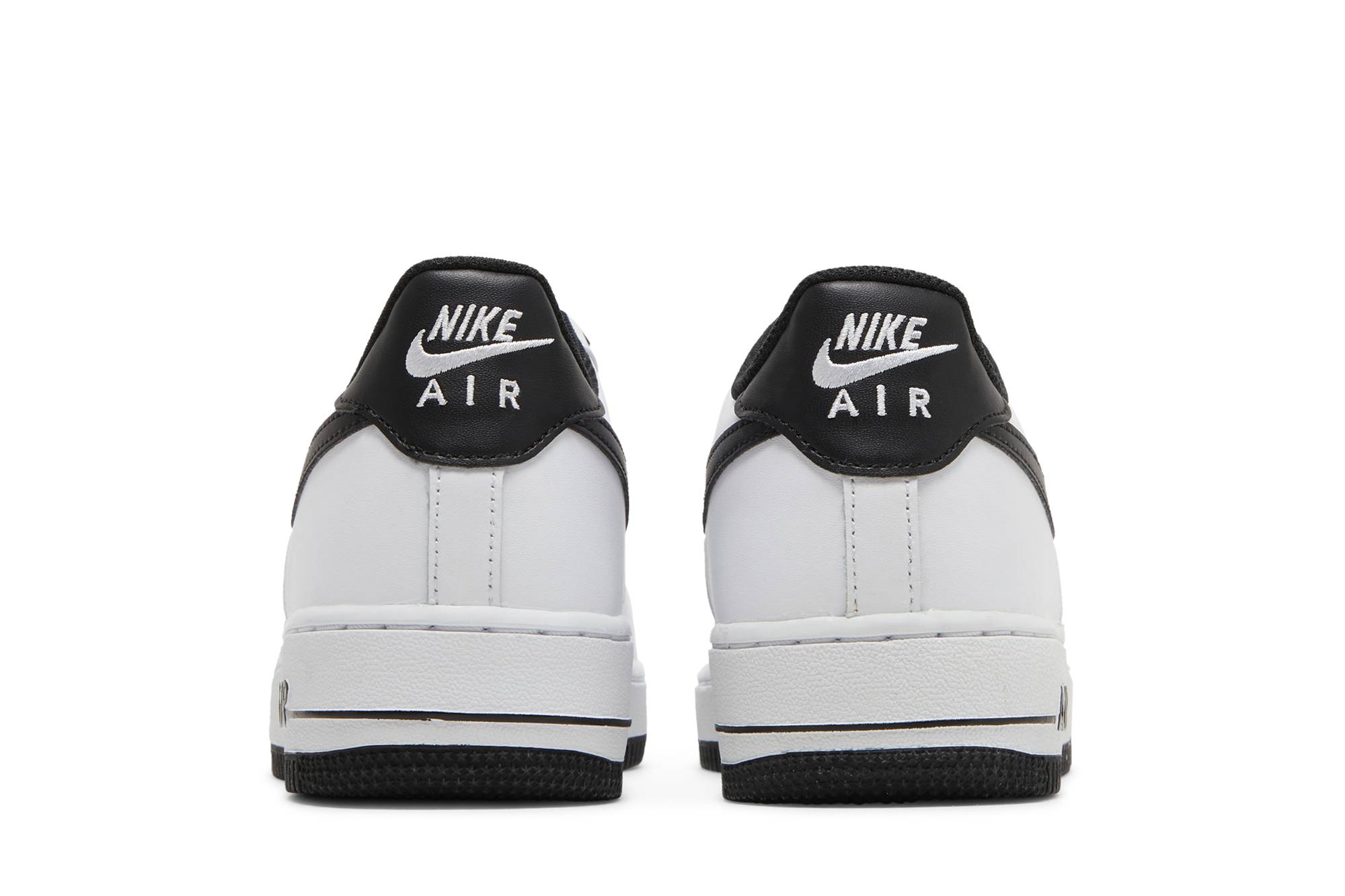 Details for （大童）Nike Air Force 1 '06「白黑」DH9600-102
