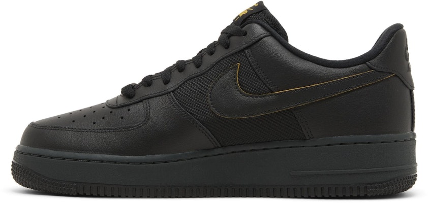 Nike Air Force 1 '07 'Hitam Emas Universitas' FZ4617-001 Lookbook Nike Air Force 1 '07 'Hitam Emas Universitas' FZ4617-001