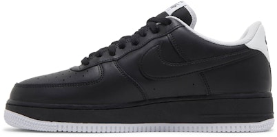 Nike Air Force 1 '07 'Hitam Putih' DH7561-001 Lookbook Nike Air Force 1 '07 'Hitam Putih' DH7561-001