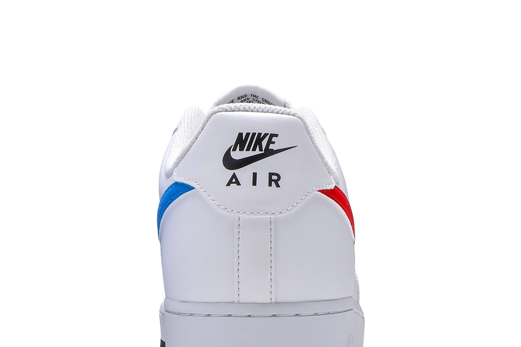 Sizing Nike Air Force 1 '07 'Mismatched Swooshes - Putih' CT2816-100