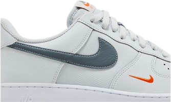 耐克空军一号 '07 白灰橙色 HF3836-001 Order 耐克空军一号 '07 白灰橙色 HF3836-001