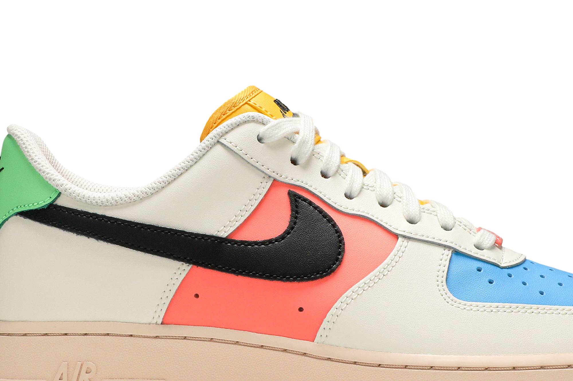 Order (W) 나이키 에어 포스 1 '07 '세일 멀티컬러' DJ5933-100