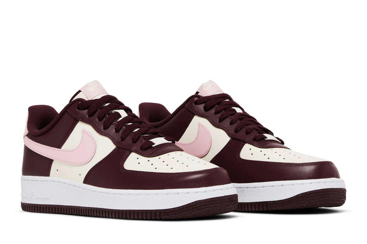 Nike Air Force 1 '07 'Valentine's Day 2023' FD9925-161