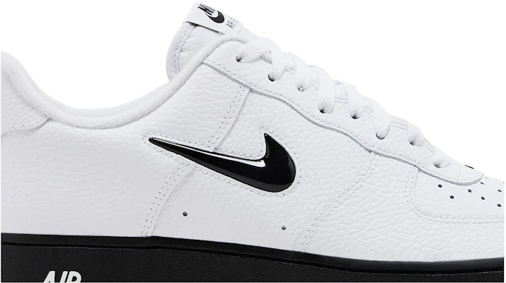 Nike Air Force 1 '07 'Putih Hitam Jewel' HQ3826-100 Shop Nike Air Force 1 '07 'Putih Hitam Jewel' HQ3826-100