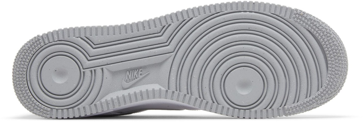 Nike Air Force 1 '07 'Putih Kelabu Asap Terang' FJ4146-100 Details for Nike Air Force 1 '07 'Putih Kelabu Asap Terang' FJ4146-100