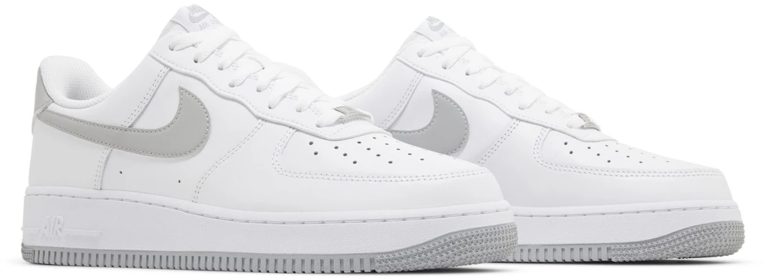 Nike Air Force 1 '07 'Putih Kelabu Asap Terang' FJ4146-100 2