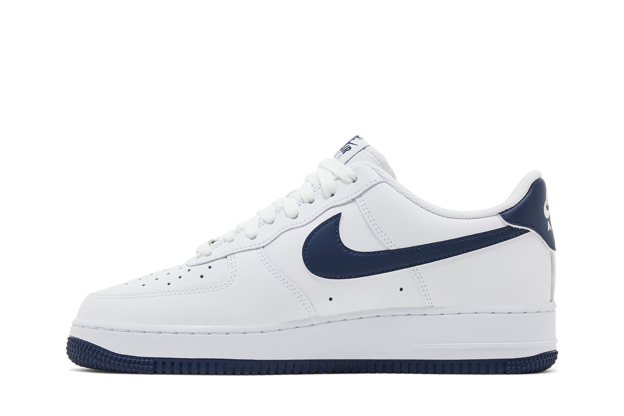 Lookbook Nike Air Force 1 '07 舒適運動 防滑輕便 低幫 板鞋 男款 白藍色