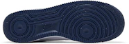 Shop Nike Air Force 1 '07 舒適運動 防滑輕便 低幫 板鞋 男款 白藍色