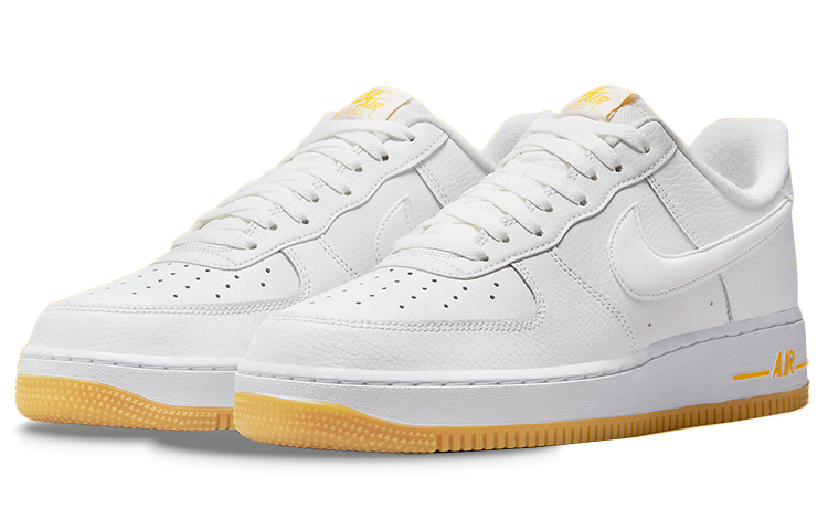 Lookbook Nike Air Force 1 '07 'Putih University Gold Gum' DZ4512-100