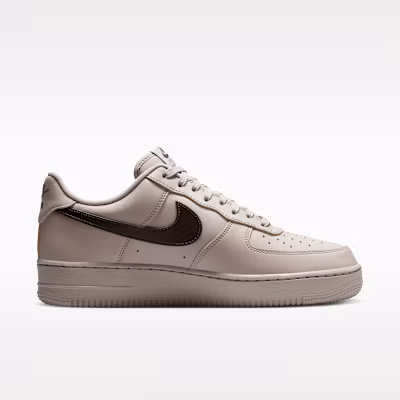 Nike Air Force 1 ''07 Gris Collège/Imprimé Journal IV5732-002 Lookbook Nike Air Force 1 ''07 Gris Collège/Imprimé Journal IV5732-002