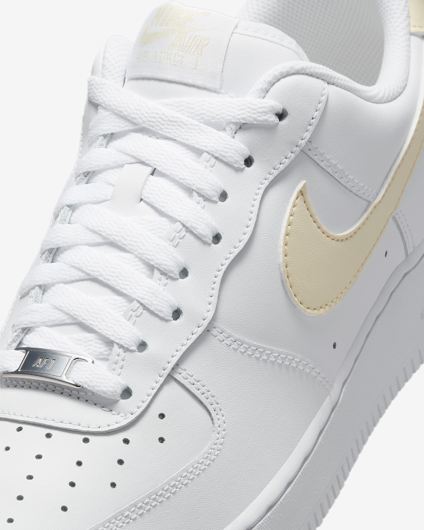 Nike Air Force 1 '07 圖 7