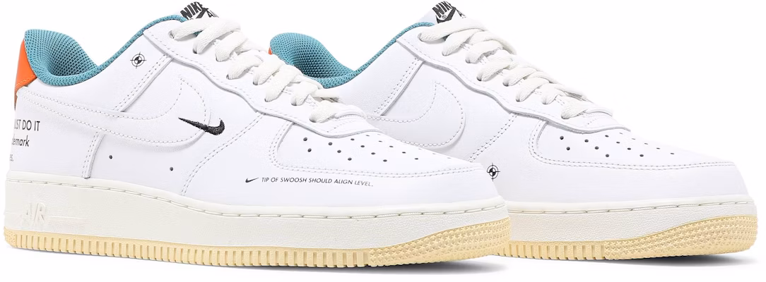 Womens nike air force 2025 1 07 le low