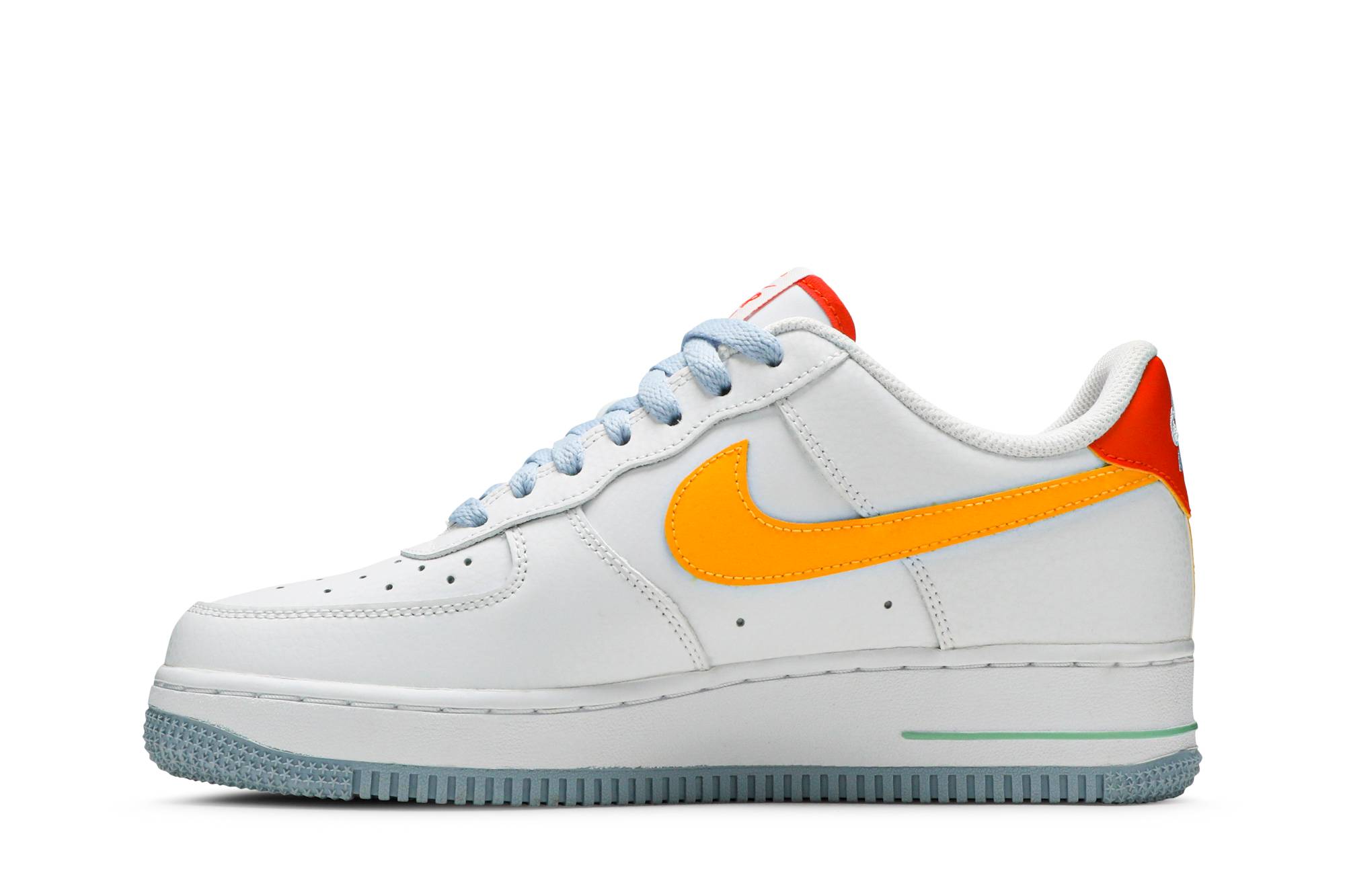 Lookbook 耐克空军一号 '07 LV8 '善待' DC2196-100